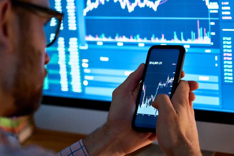 Investing in stocks with a smartphone